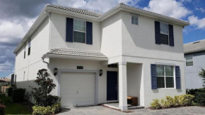Perfect 6 Bedroom Villa on Storey Lake, Orlando Villa 5485